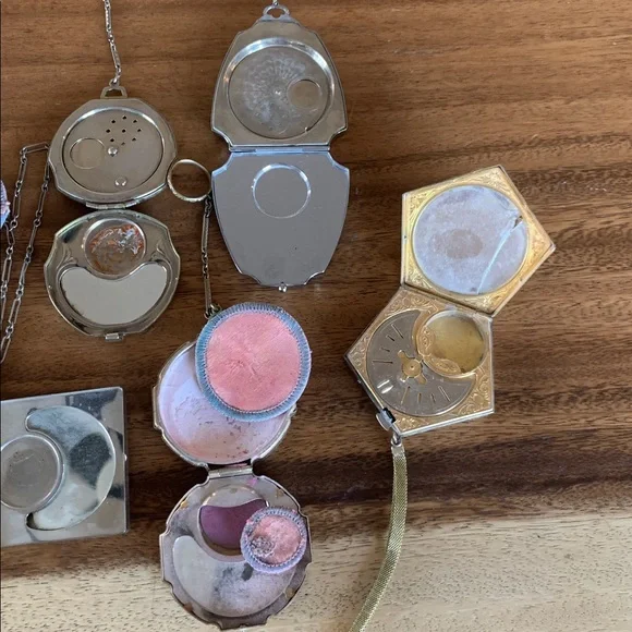 Vintage Compact Collection From The 20/30s - Picture 6 of 7